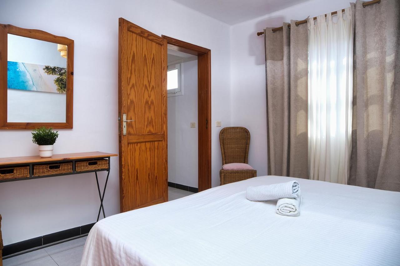 Suite Zefiro A 500M From The Beach, Fast Wifi Puerto del Carmen  Kültér fotó