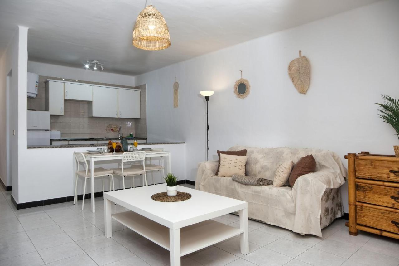 Suite Zefiro A 500M From The Beach, Fast Wifi Puerto del Carmen  Kültér fotó